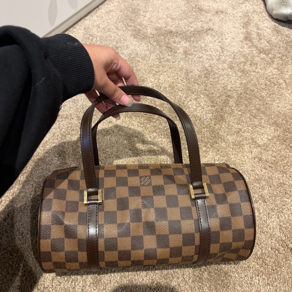 Louis Vuitton Papillon 26 vintage Bag